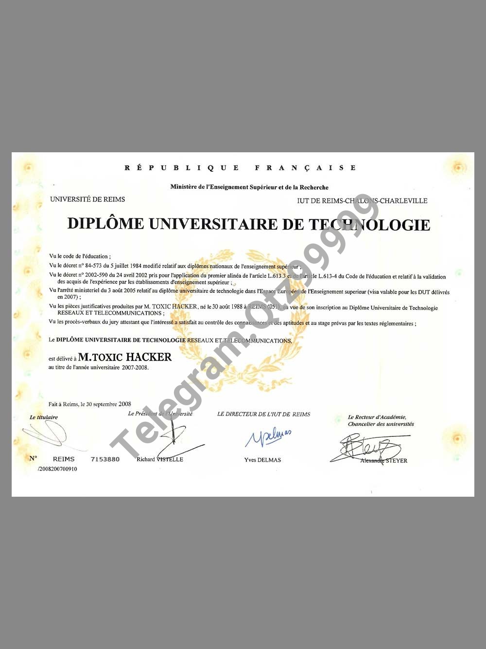 France University Diploma Certificate法国大学学位证书PS/PSD模板(V2)